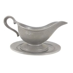 Wilton Armetale Plough Tavern Gravy Boat and Underplate Set Pewter Finish USA